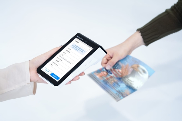 중국 관광객 매출 치트키! 위챗페이·알리페이 결제부터 택스리펀 연동까지 - 페이히어 블로그 게시글 썸네일 이미지